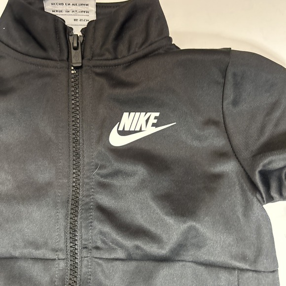 NWT Nike Boy's Full Zip Front Track Suit Jacket Black white logo 24 Months - Picture 4 of 6